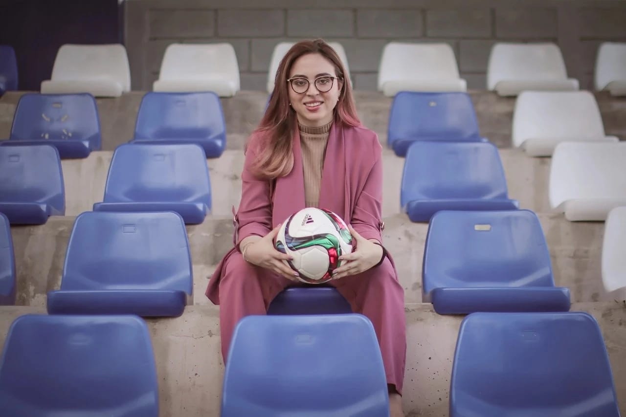 Andrea Pizzati hace historia al ser la primera hondureña admitida en el FIFA Máster