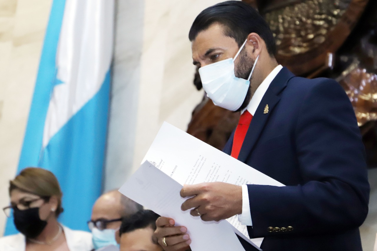 CN recibió dos anteproyectos de ley por parte de la Federación de Trabajadores de Salud de Honduras.