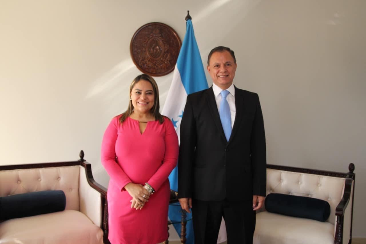 Nueva Dinaf propone nombrar enlaces de protección a la niñez en consulados de Estados Unidos