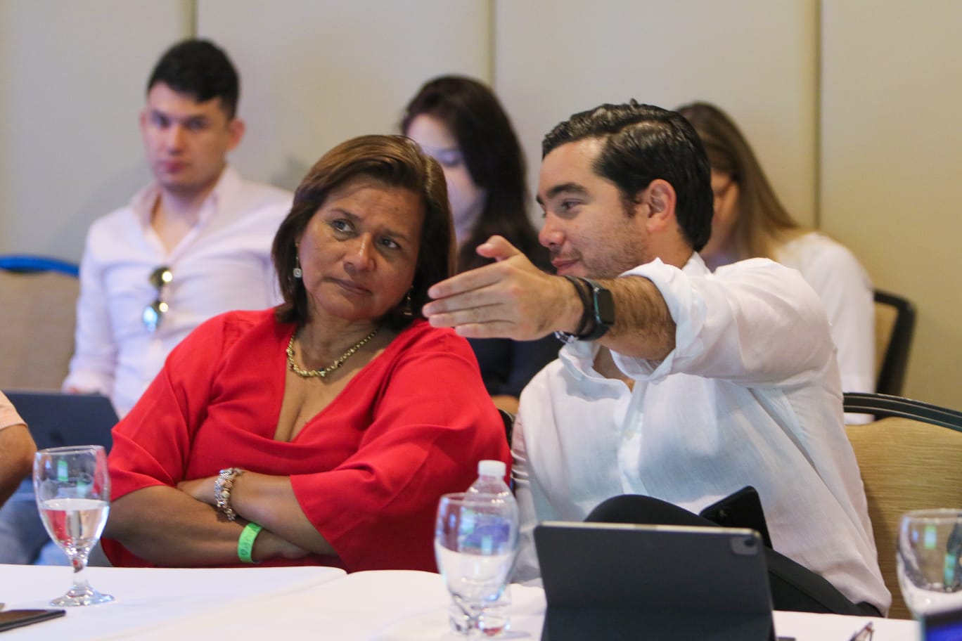 En noviembre se firmará convenio de 150 millones de dólares con árabes para construcción de carretera El Progreso-Tela