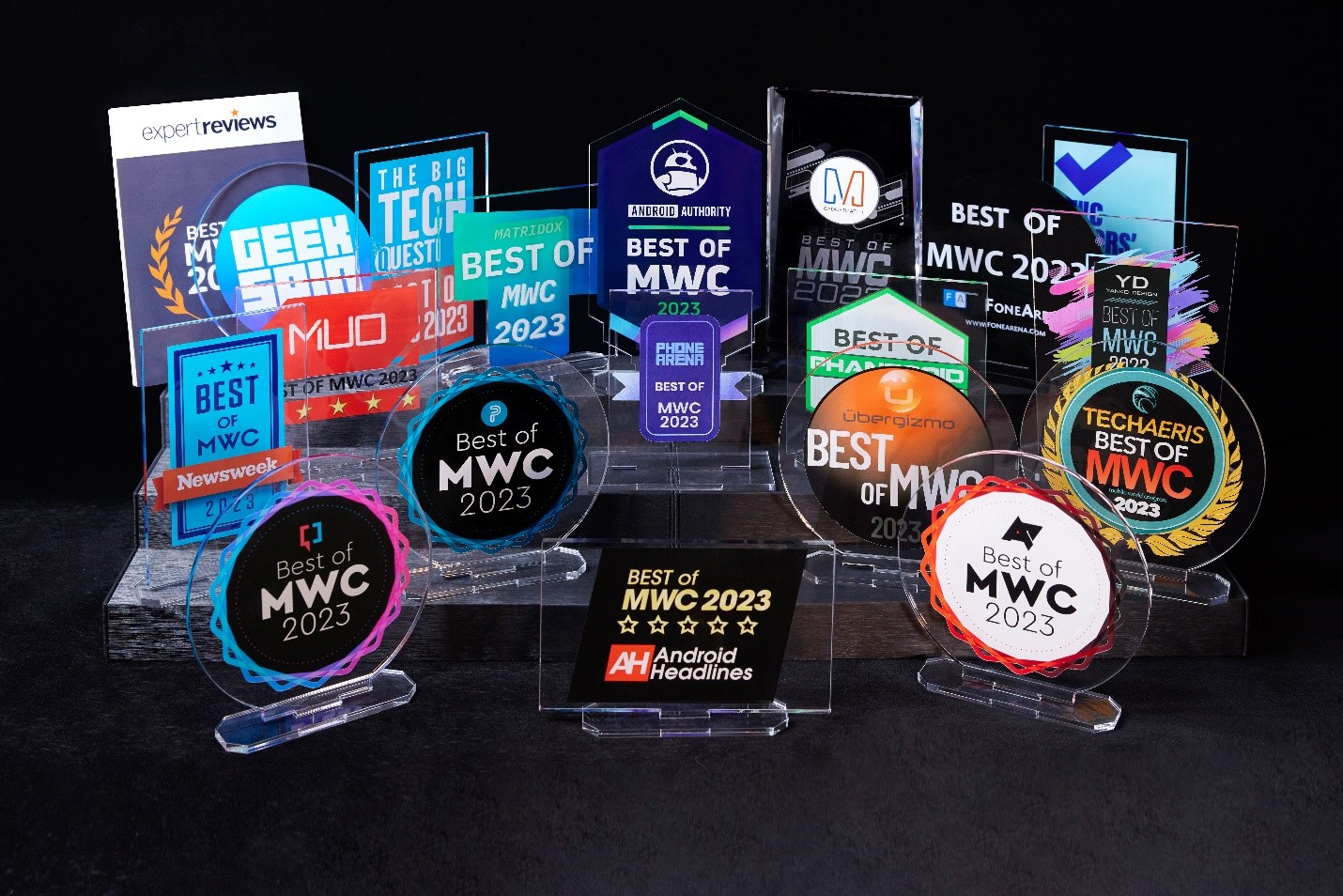 El HONOR Magic5 Pro y el HONOR Magic VS obtuvieron más de 40 premios en MWC 2023