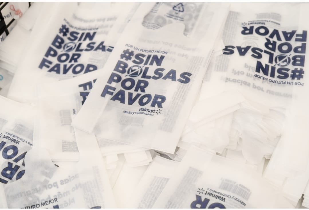 Walmart ha sacado de circulación 52.1 millonesde bolsas plásticas de un solo uso en Honduras
