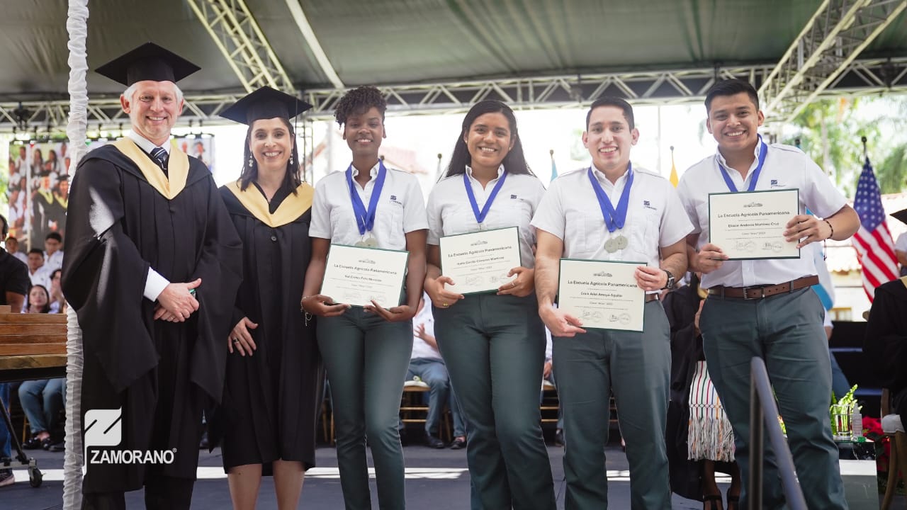 Zamorano celebró la 78va graduación este 2023