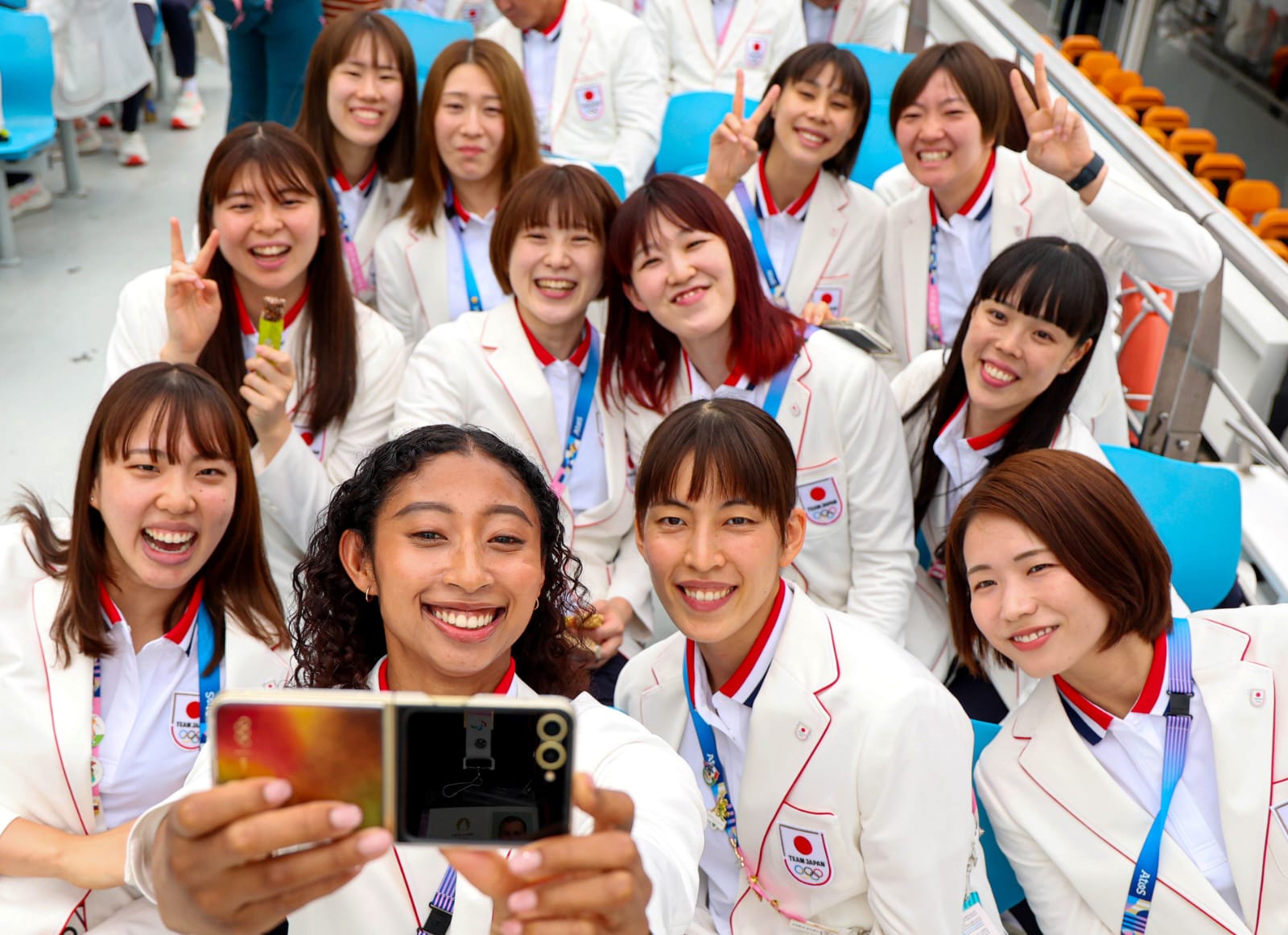 Samsung acerca más que nunca a los fans y a los atletas en la ceremonia de Apertura de Paris 2024