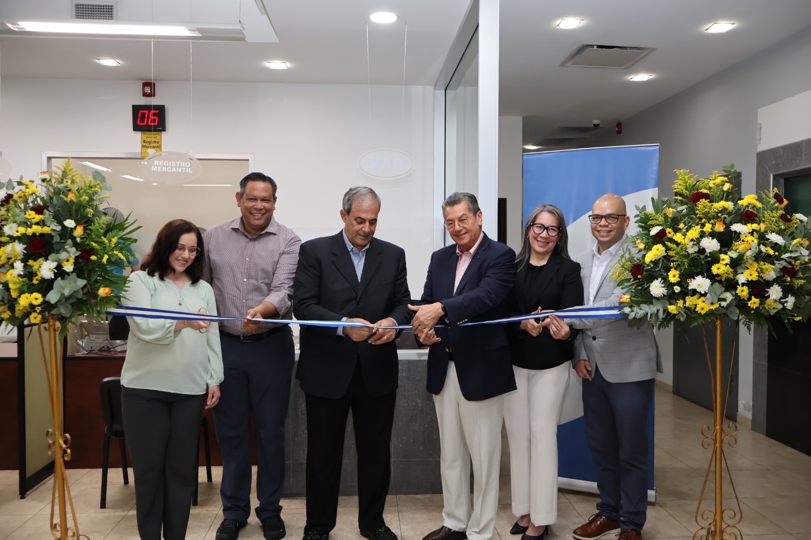 Con el fin de acercarse más a sus afiliados, empresas aportantes y facilitar sus trámites, el RAP inaugura ventanilla de atención personalizada en la CCIC