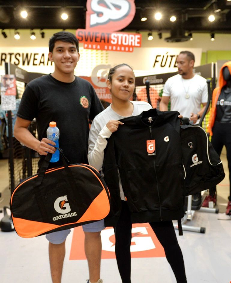 VIVA LA EXPERIENCIA ÚNICA DE PAGAR CON SU SUDOR: GATORADE LE INVITA A LA INCREÍBLE “SWEAT STORE PAGA SUDANDO”
